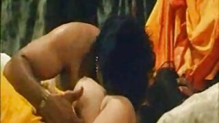 الحلقة سمراء الكلبة سكس اجنبي محارم مترجم في جوارب النايلون الملاعين سيئة شرجيا